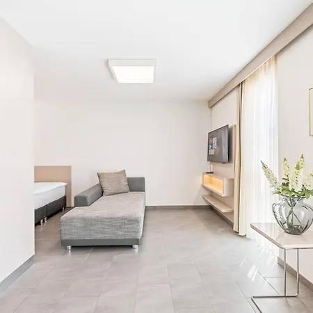 Meri Boarding Europaplatz Apartament