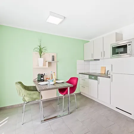 Meri Boarding Europaplatz *